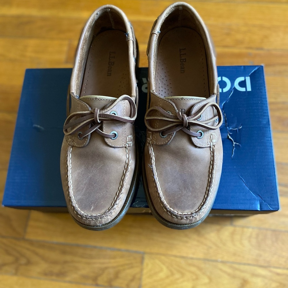 Men’s L.L. Bean Boat Shoes, size 8.5